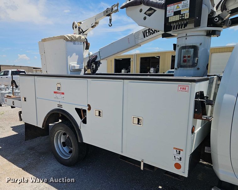 image for item EO4514 2019 Dodge Ram 5500 bucket truck
