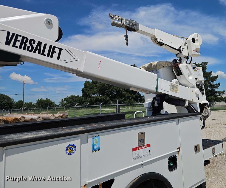 image for item EO4514 2019 Dodge Ram 5500 bucket truck