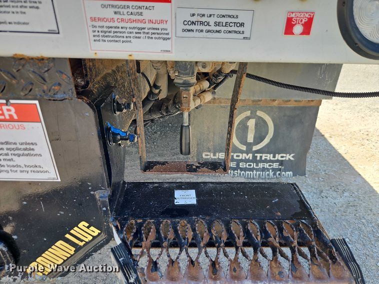 image for item EO4514 2019 Dodge Ram 5500 bucket truck