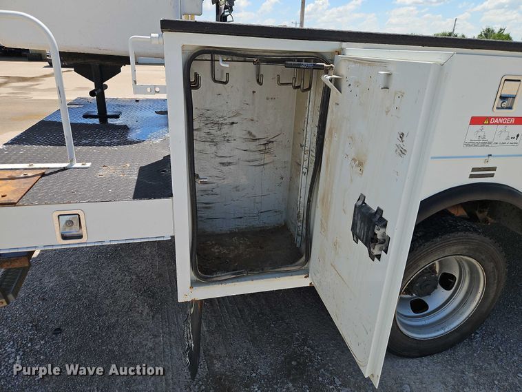 image for item EO4514 2019 Dodge Ram 5500 bucket truck