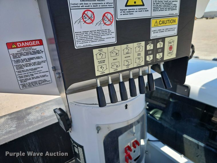 image for item EO4514 2019 Dodge Ram 5500 bucket truck