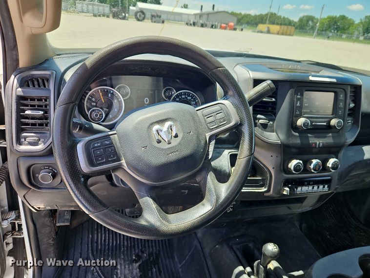 image for item EO4514 2019 Dodge Ram 5500 bucket truck