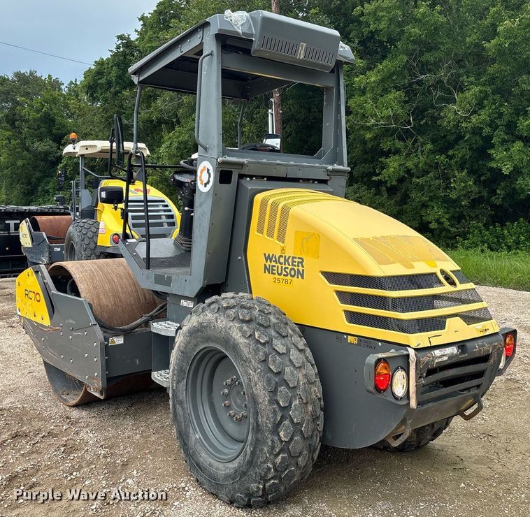 image for item EQ4050 2018 Wacker Neuson RC70 single drum vibratory roller