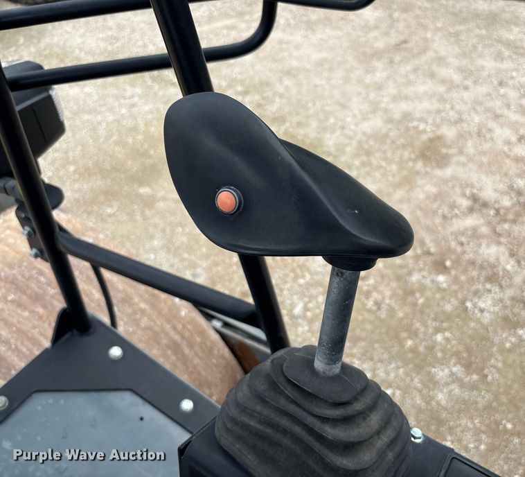 image for item EQ4050 2018 Wacker Neuson RC70 single drum vibratory roller