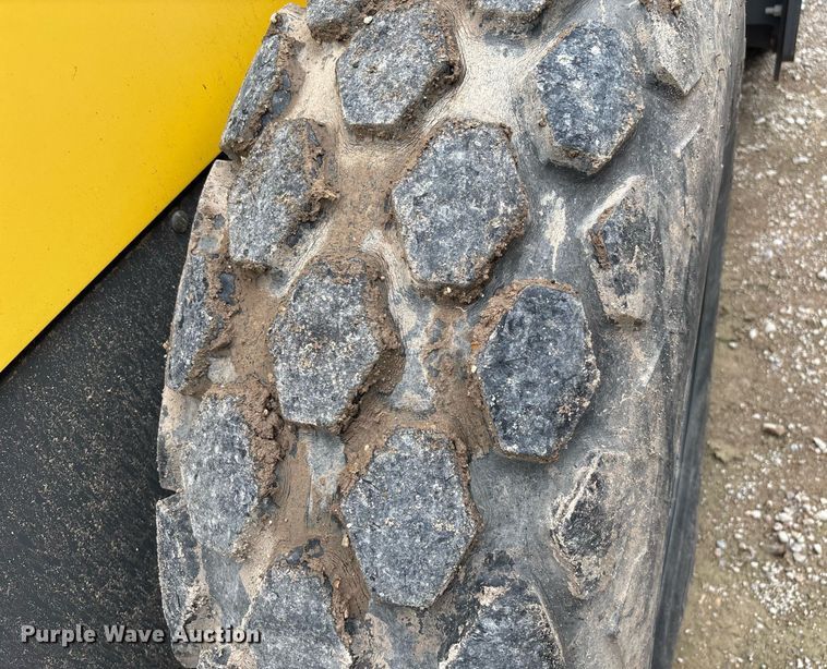 image for item EQ4050 2018 Wacker Neuson RC70 single drum vibratory roller