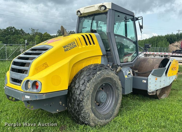 COMPACTADOR 2019 WACKER NEUSON RC110