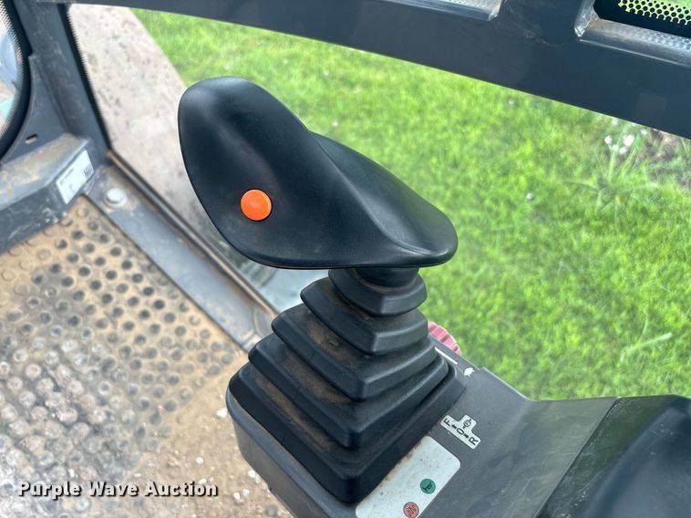 image for item EQ4053 2019 Wacker Neuson RC110 single drum vibratory roller