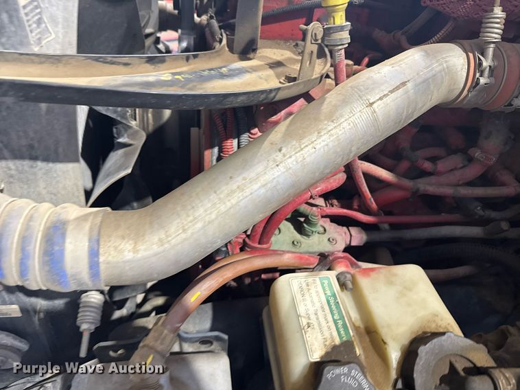 image for item ER2088 2012 Frieghliner Business Class M2 bucket truck