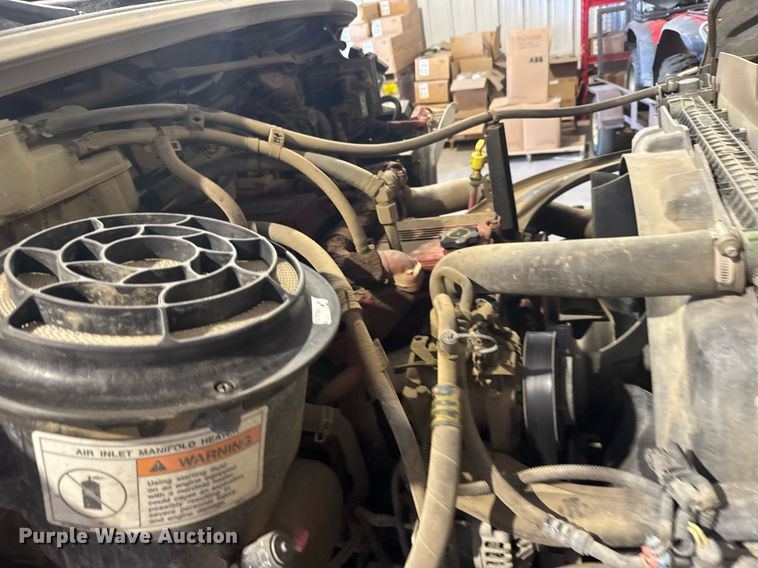 image for item ER2088 2012 Frieghliner Business Class M2 bucket truck