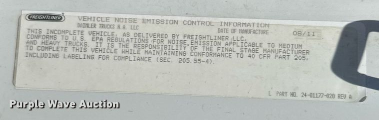 image for item ER2088 2012 Frieghliner Business Class M2 bucket truck