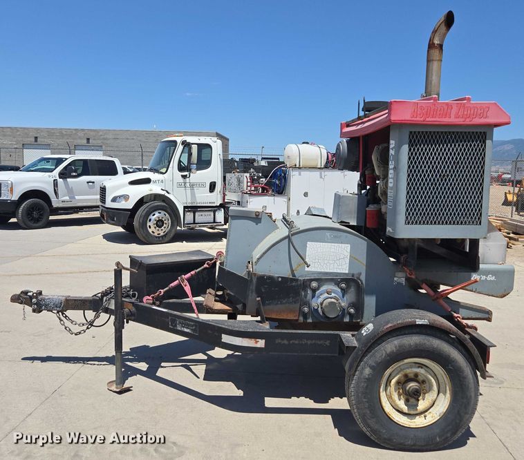 image for item FB9401 2002 Asphalt Zipper AZ-360HD cold planer