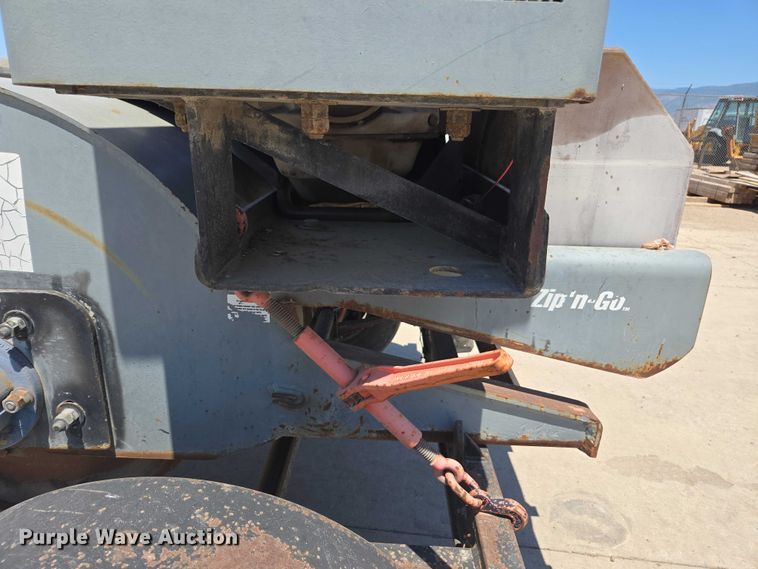 image for item FB9401 2002 Asphalt Zipper AZ-360HD cold planer