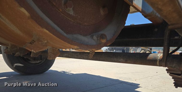 image for item FB9401 2002 Asphalt Zipper AZ-360HD cold planer