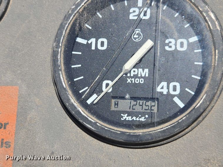 image for item FB9401 2002 Asphalt Zipper AZ-360HD cold planer