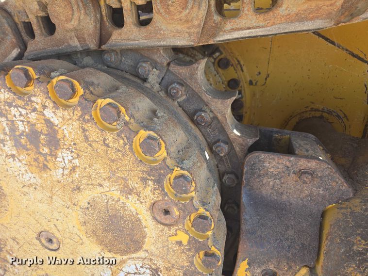 image for item FB9402 2018 John Deere 950K dozer