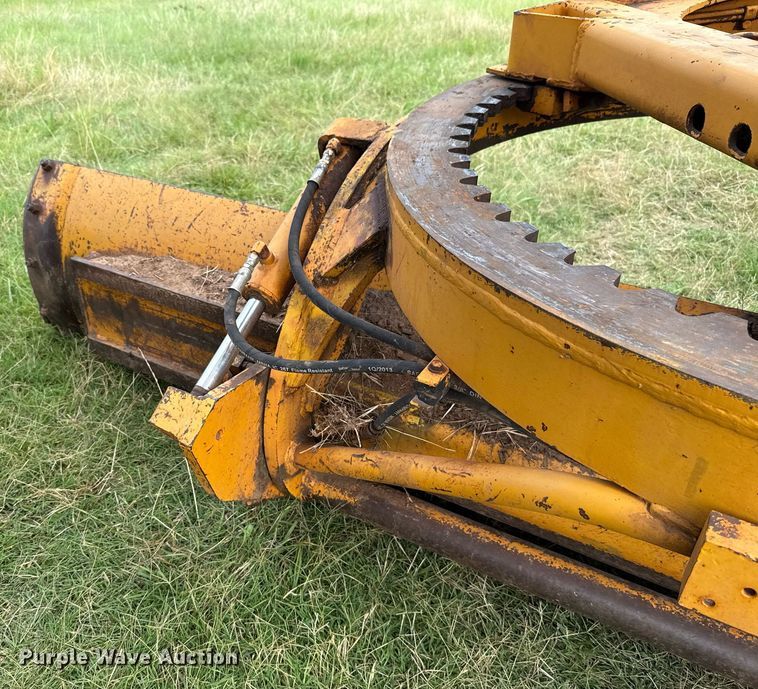 image for item HI9256 John Deere 570 motor grader