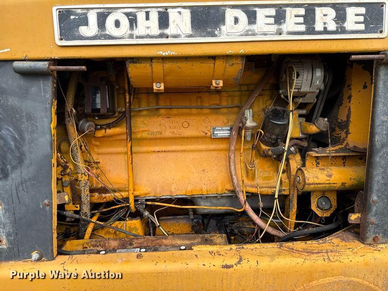 image for item HI9256 John Deere 570 motor grader