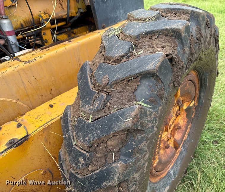 image for item HI9256 John Deere 570 motor grader