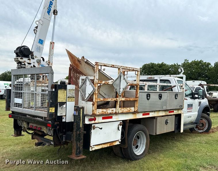 image for item HI9279 2009 Ford F550 utility / service truck