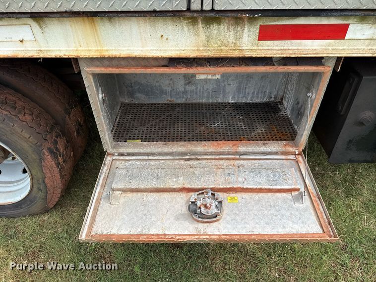 image for item HI9279 2009 Ford F550 utility / service truck