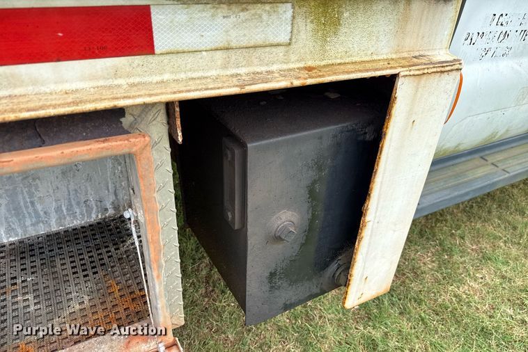 image for item HI9279 2009 Ford F550 utility / service truck