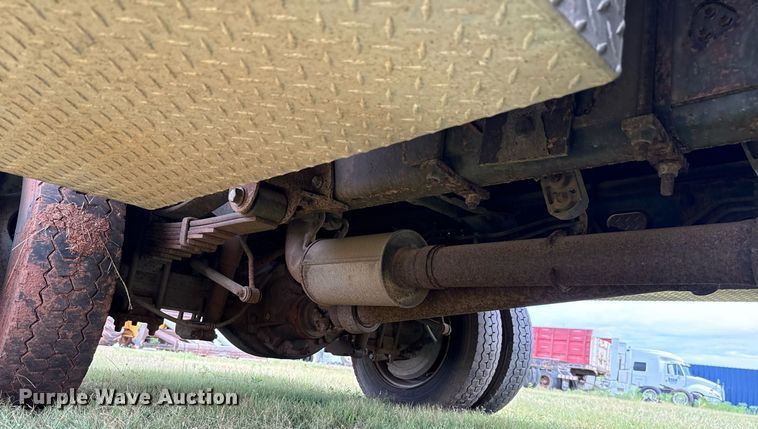 image for item HI9279 2009 Ford F550 utility / service truck