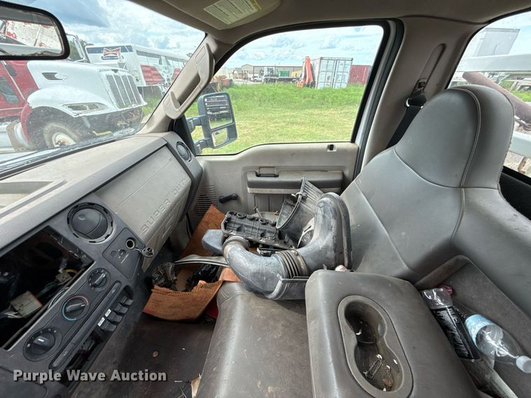 image for item HI9279 2009 Ford F550 utility / service truck