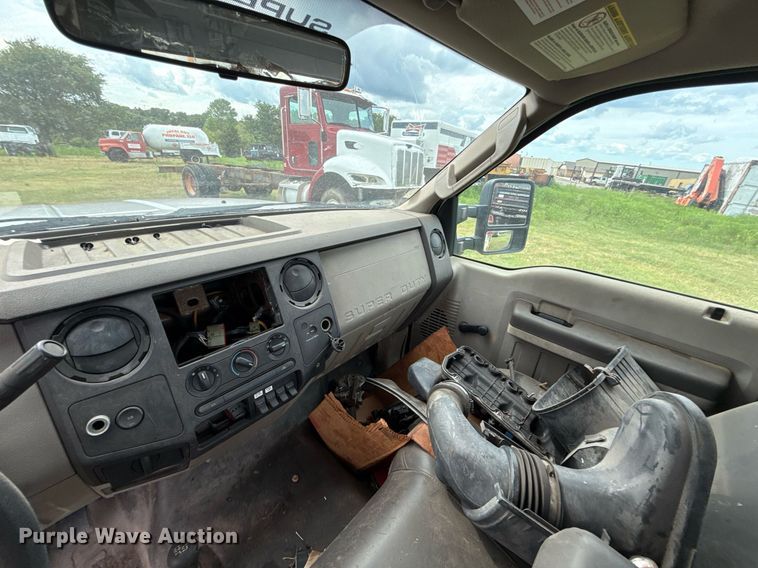 image for item HI9279 2009 Ford F550 utility / service truck