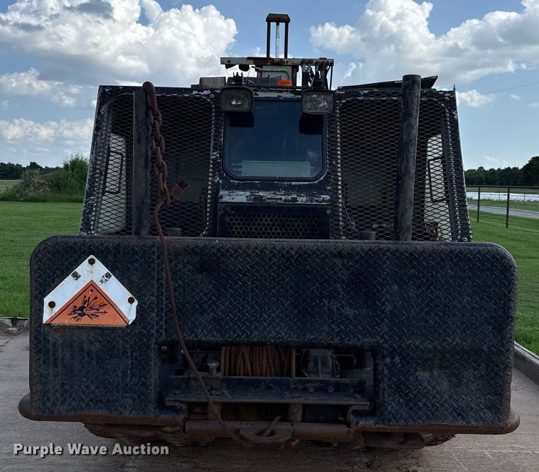 image for item HI9298 Bombar 681- 0249 track carrier with drilling rig