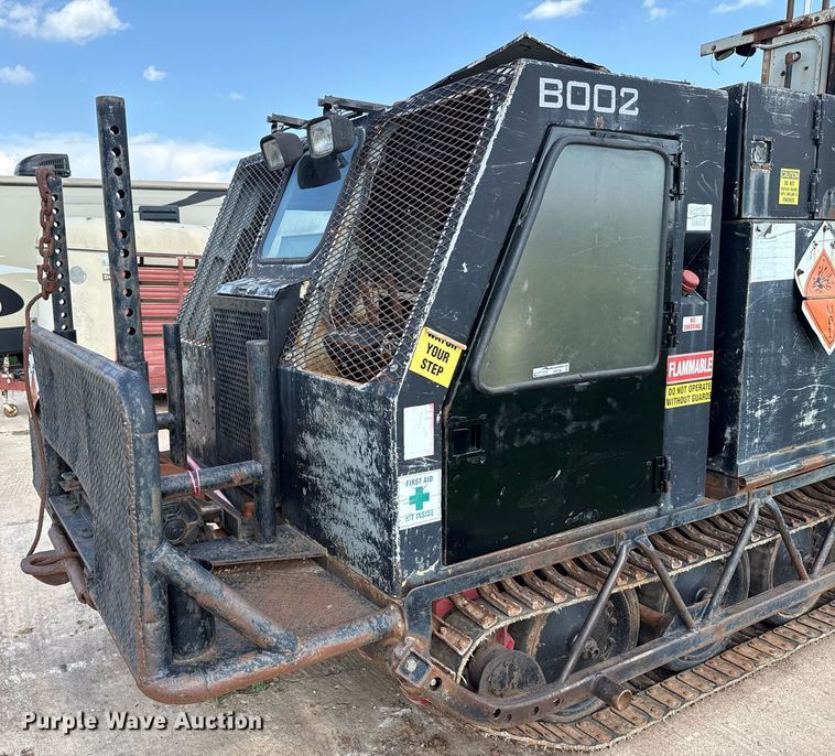 image for item HI9298 Bombar 681- 0249 track carrier with drilling rig