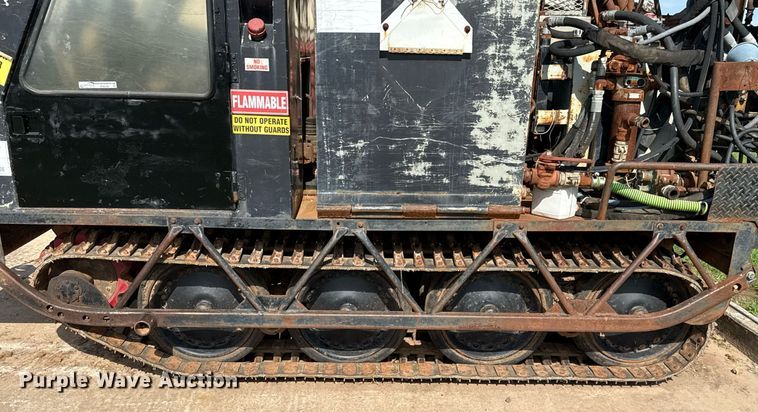 image for item HI9298 Bombar 681- 0249 track carrier with drilling rig