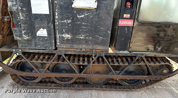 image for item HI9298 Bombar 681- 0249 track carrier with drilling rig