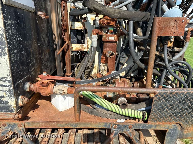 image for item HI9298 Bombar 681- 0249 track carrier with drilling rig