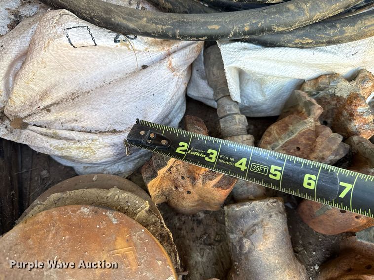 image for item HI9298 Bombar 681- 0249 track carrier with drilling rig