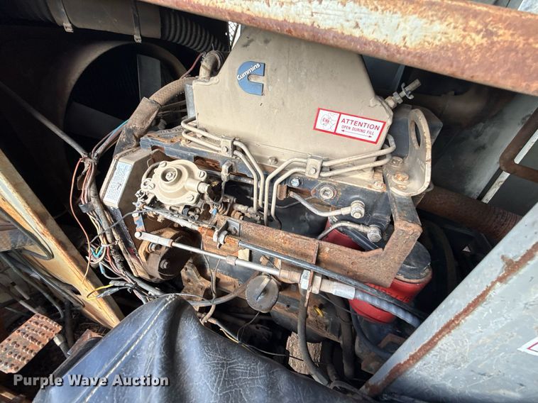 image for item HI9298 Bombar 681- 0249 track carrier with drilling rig