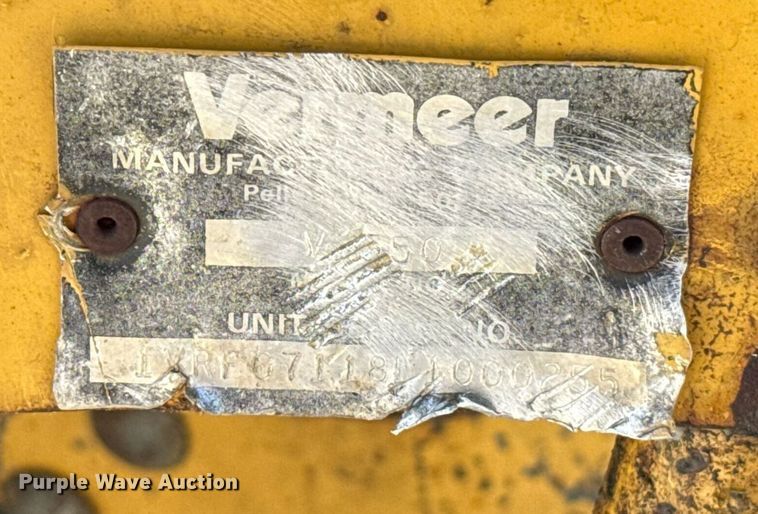 image for item HI9335 2001 Vermeer V1550 trencher