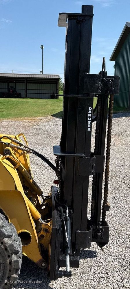 image for item HI9337 Danuser Postmaster 9000 9187 skid steer post driver