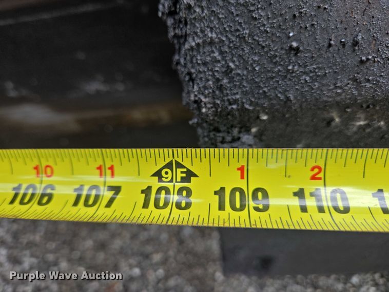 image for item YA0630 2022 Vogele Super 2000-3i paver