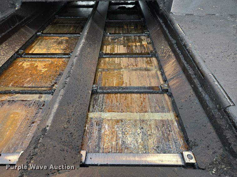 image for item YA0630 2022 Vogele Super 2000-3i paver