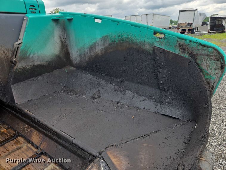 image for item YA0630 2022 Vogele Super 2000-3i paver