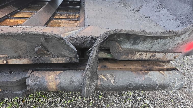 image for item YA0630 2022 Vogele Super 2000-3i paver