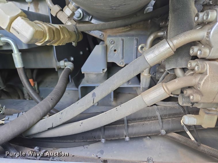 image for item YA0630 2022 Vogele Super 2000-3i paver