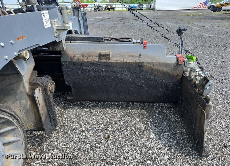 image for item YA0630 2022 Vogele Super 2000-3i paver