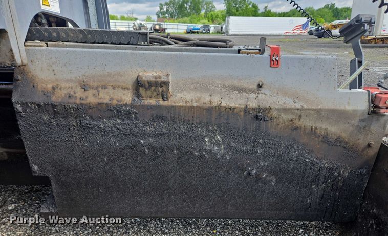 image for item YA0630 2022 Vogele Super 2000-3i paver