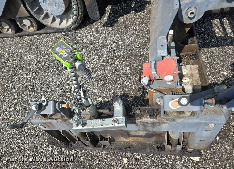 image for item YA0630 2022 Vogele Super 2000-3i paver