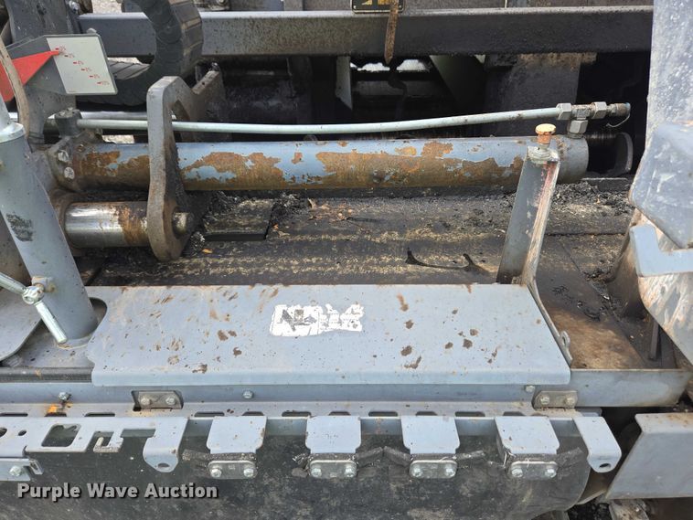 image for item YA0630 2022 Vogele Super 2000-3i paver