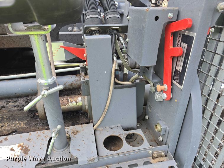 image for item YA0630 2022 Vogele Super 2000-3i paver