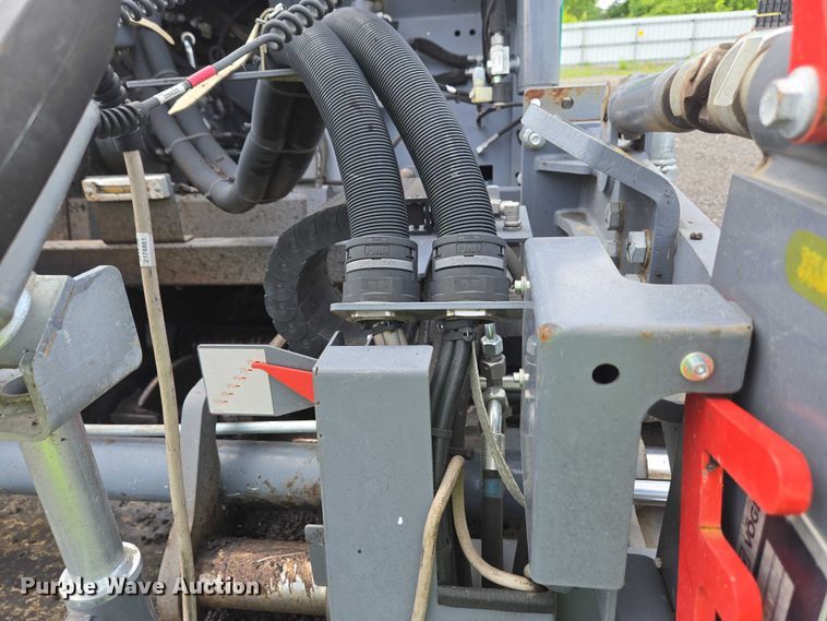 image for item YA0630 2022 Vogele Super 2000-3i paver