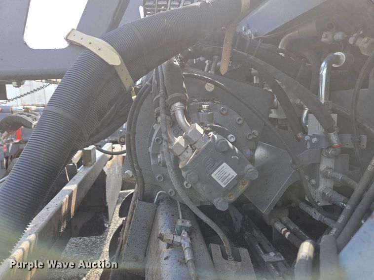 image for item YA0630 2022 Vogele Super 2000-3i paver