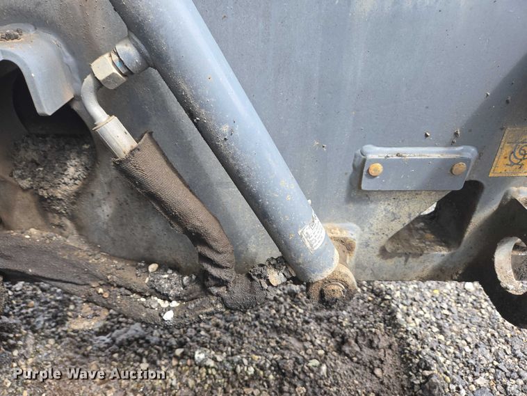 image for item YA0630 2022 Vogele Super 2000-3i paver